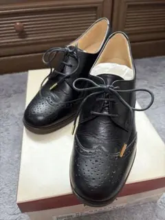 BARCLAY♪レースアップシューズ ブラック 22.5cmのサムネイル