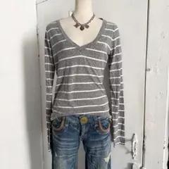 Abercrombie&Fitch アバクロ ボーダー Vネック長袖カットソー