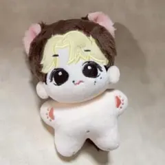 ジュン 10cm ぬいぐるみ　新品　マスター　セブチ　svtのサムネイル