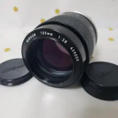 Nikon NEW NIKKOR 135mm F2.8