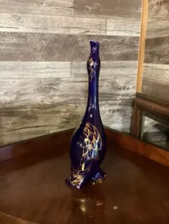 Item thumbnail for item 64002639-2dd7-4df1-a0f1-85dad38be179