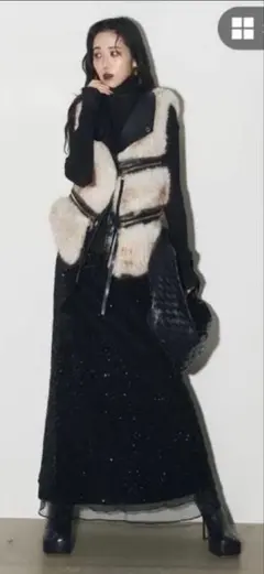 ANDREA&Co.スパンコール ブラックタイトスカート F