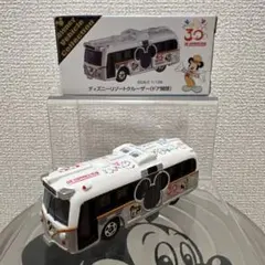 ディズニー トミカ リゾートクルーザー 30周年のサムネイル