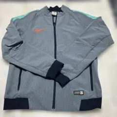 Item thumbnail for item 49be2dd0-6e1c-4407-b166-133cbab3b098