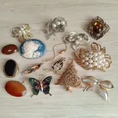 c*7様 ヴィンテージ　ブローチセット 　パール　カメオ　帯留め