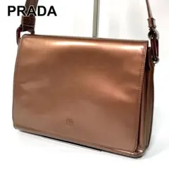 PRADA プラダ ワンショルダーバッグ ロゴ型押し エナメル
