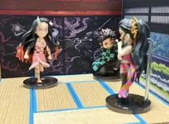 55-4★1/32★フィギュア★1/64より大★ミニカーに★ジオラマに★ figma(フィグマ) EX-020 リヴァイ お掃除ver. 進撃の巨人 完成品 可動