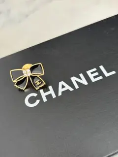 Koko様専用CHANEL本物 リボンモチーフのブローチピン ヴィンテージ
