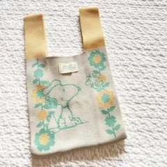 【未使用品】スヌーピー　ニットバッグ