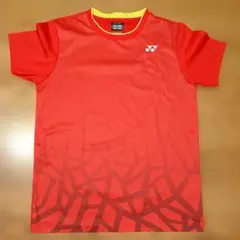 ヨネックス　ゲームシャツ　Lサイズ　レッド
