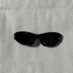black sunglasses サングラス y2k カーブ archive