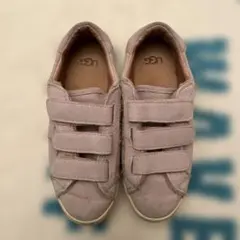 UGG ピンク ベルクロスニーカー