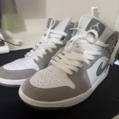 Nike Air Jordan 1 Mid SE 