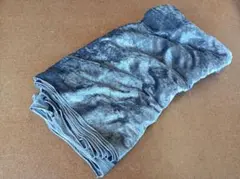 Item thumbnail for item aa2cf1a1-5c8e-4ee9-a28e-f6d11baf5715