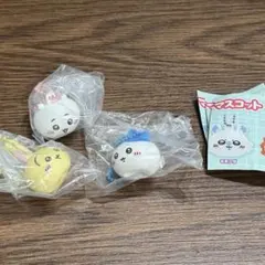 ちいかわ　リップキャップマスコット　ハチワレ　ウサギ
