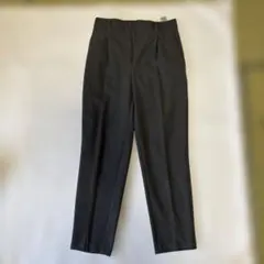 GU 起毛タックテーパードパンツ