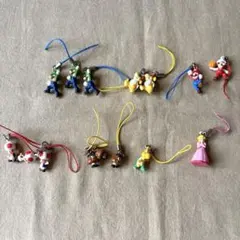 スーパーマリオ　ストラップ　全8種