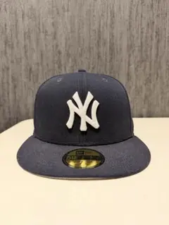 【美品】New Era 59FIFTY ニューヨーク・ヤンキース キャップのサムネイル
