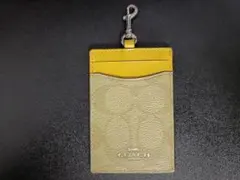 k*p様 COACH レザー パスケース ベージュ/イエロー