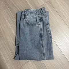 ライトブルー ストレートデニム