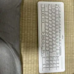 【美品】純正ワイヤレスキーボードSK-9063USBキーボード富士通 有線 静音