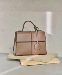 良品LO'r ワンハンドルスクエアバッグ かじまり Taupe ハンドバッグ