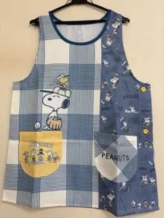 新品・未使用　スヌーピー　保育士　エプロンのサムネイル