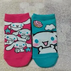 サンリオシナモンロール　靴下