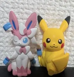 B*8様 ポケットモンスター ピカチュウ、ニンフィアフィギュア