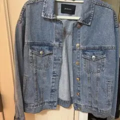 Stradivarius デニムジャケット Mサイズのサムネイル