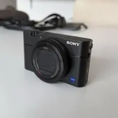 SONY 高級コンデジ DSC-RX100M5 純正ケース 予備バッテリー付 SONY 高級コンデジ DSC-RX100M5 純正ケース 予備バッテリー付