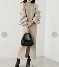 chico 肩開きハイネックタイトロングワンピース