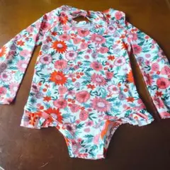 水着 ラッシュガード キッズ ベビー 新品未使用 花柄 韓国 幼稚園 プール