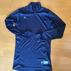 DESCENTE ネイビー ハイネック アンダーシャツ Mサイズ