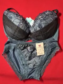 ワコールリボンブラE75 とショーツのセットブルー系花柄 新品未使用タグ付き