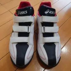 Item thumbnail for item 77be0893-aaff-400b-91a5-34047188abcd