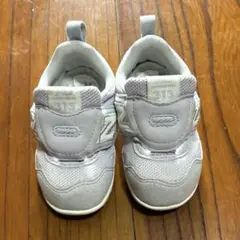 New Balance 313ベビーシューズ 13cm パープル