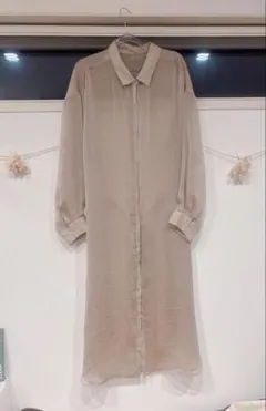 シアー素材 長袖 ロングシャツ ベージュのサムネイル