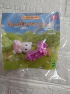 シルバニア　赤ちゃん＆手押しぐるま(きしゃ)セットです