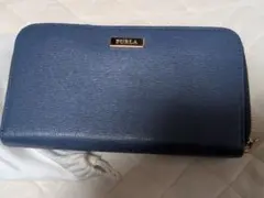FURLA 長財布