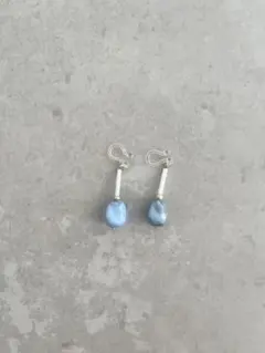 青いドロップ型イヤリング　※おまとめ200円引き！