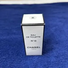 CHANEL Eau de Toilette N°19 19ml
