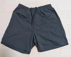 GU ナイロン ショートパンツ Mのサムネイル