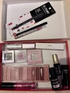 コスメ まとめ売り アイシャドウ リップ ネイル　プチプラ　NYX パラドゥのサムネイル