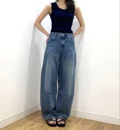ユニクロ UNIQLO バギーカーブジーンズ 27インチ　✨美品のサムネイル