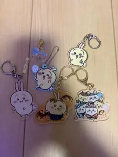 ちいかわうさぎアクリルキーホルダー6個セット