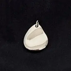 ペンダントトップ