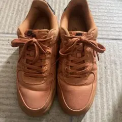 NIKE AIR FORCE 1 スニーカー ブラウン