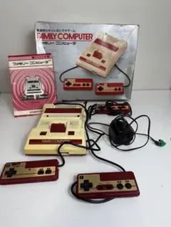 ファミコン　本体