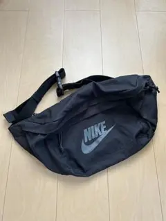 Nike ボディバッグ ブラック